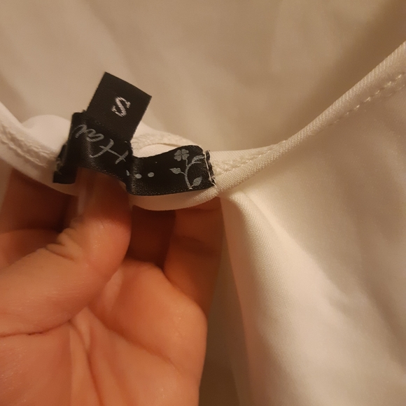 Top - Picture 4 of 4